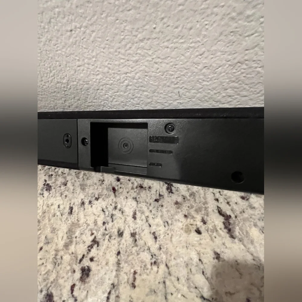 Samsung Black Wireless Soundbar Speaker Model: HW-KM36